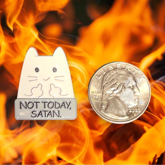 Not Today Satan Cat Middle Finger Enamel Pin/Brooch/Fashion Accessorie - Picture 3 of 4